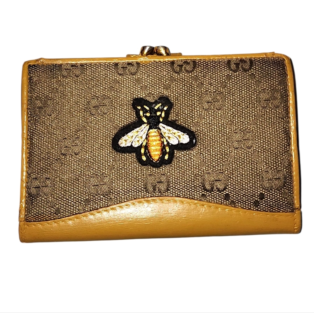 Gucci GG Canvas French Locktwist Tan & Mustard Bee Embrodery Vintage Authentic